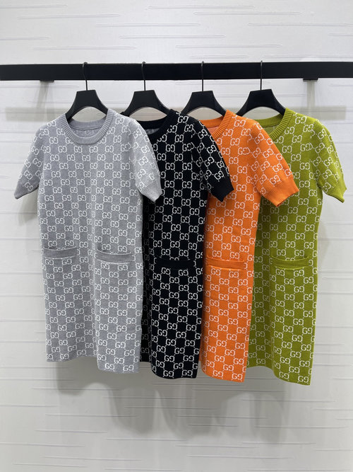 Gucci Elegant Jacquard Knit Round-neck Short-sleeve Dress with Double G Print