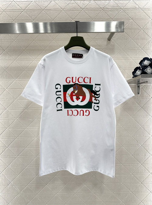 Gucci Printed Round Neck T - Shirt, Comfortable and Versatile