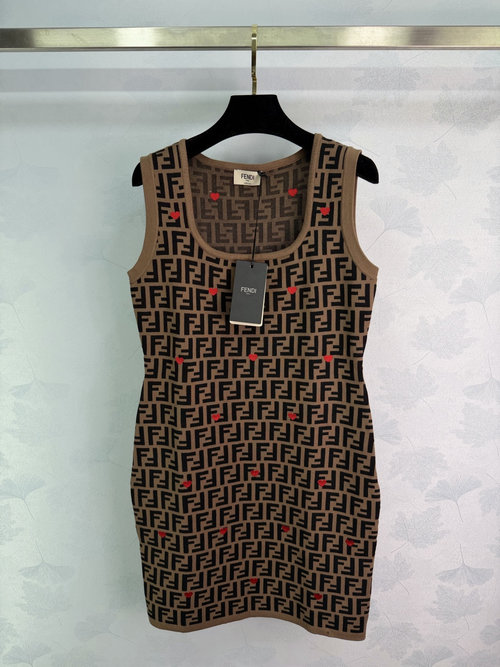 Fendi FF Old Flower Heart Knit Dress, Slim Fit for Formal Gatherings