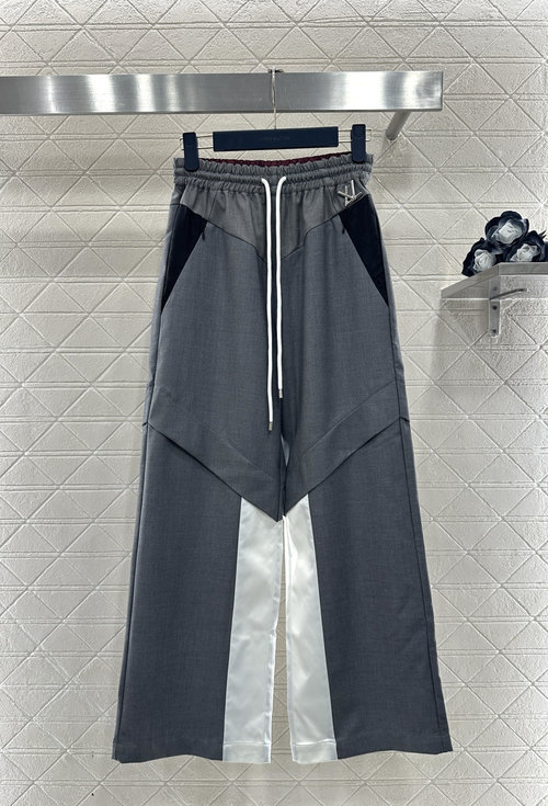 Louis Vuitton Trendy Zip-up Hooded Coat and Wide-leg Trousers Set