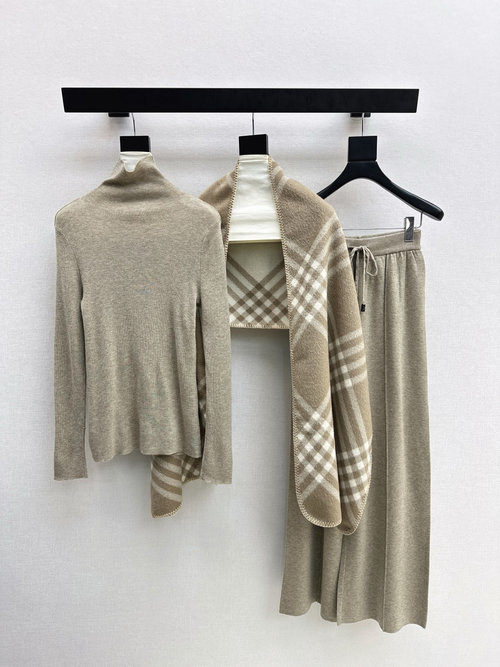 Burberry Knit Set with Scarf, High - Neck Top and Straight - Leg Pants, Graceful