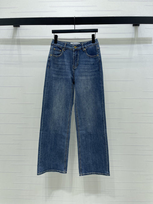 Loewe Premium Cotton Denim High-Waisted Loose-Fit Jeans with Embroidered Pockets