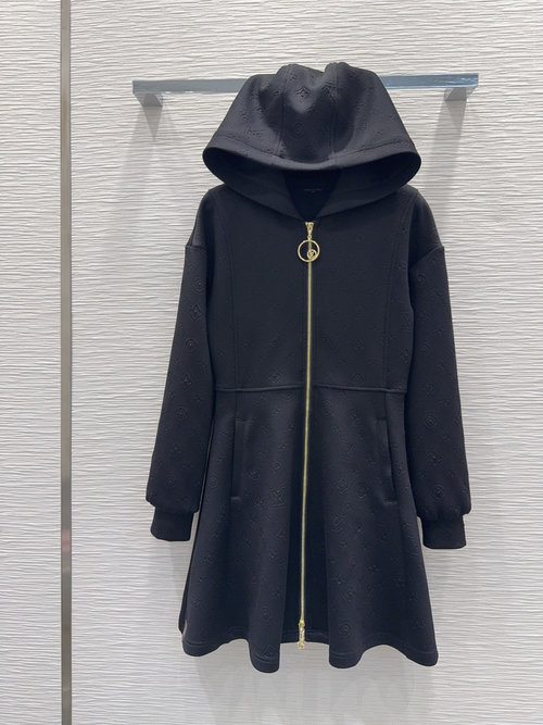 Louis Vuitton High - Fashion Pressed Air - Layer Dress, Versatile and Comfortable