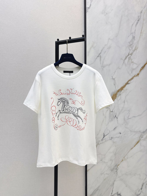 Louis Vuitton L Brand Horse Pattern Printed T-Shirt with High-Quality Details