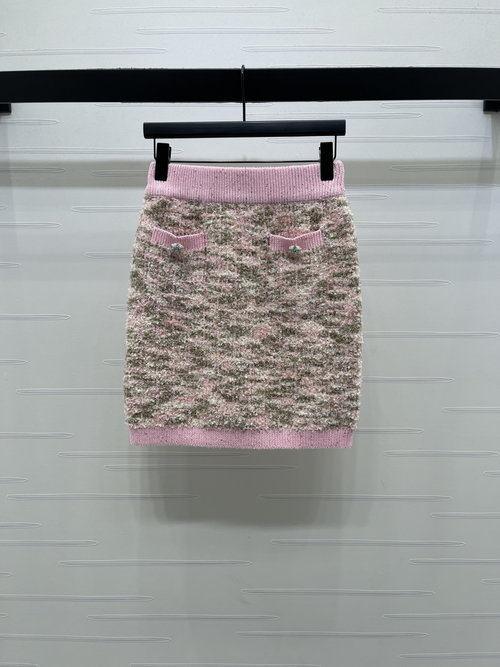 Chanel Sequin Yarn-Knit Skirt with Crystal-Button Pockets