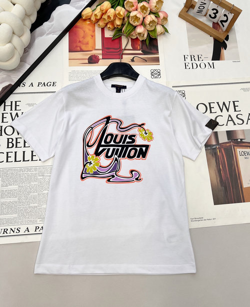 Louis Vuitton Monogram Painted Graffiti Letter T - Shirt