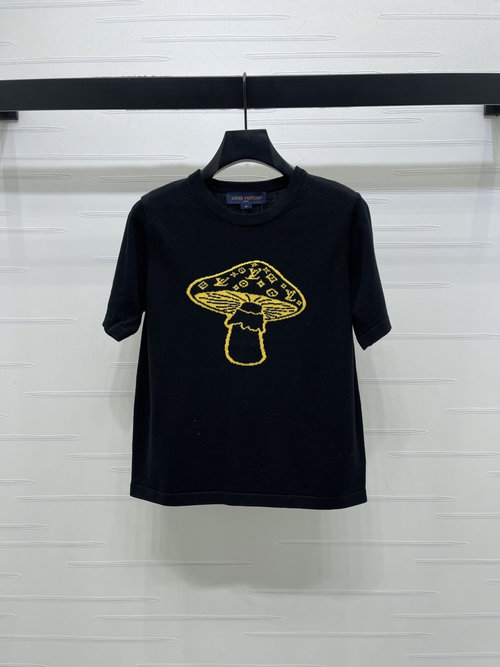 Louis Vuitton Mushroom Round-Neck Knitted Short-Sleeve with Golden Pattern