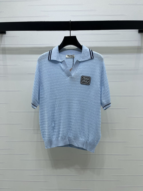 Miu Miu Luxury Textured Half-open Collar Knit Short Sleeve