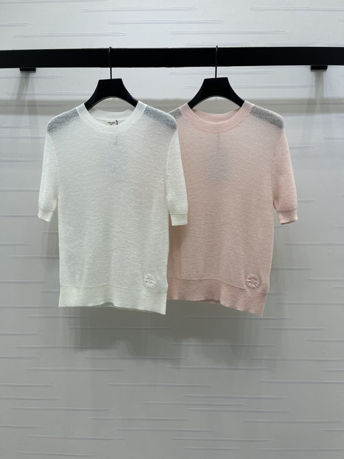 Celine Premium Knit Round Neck Short Sleeve with Daisy, Wear Options