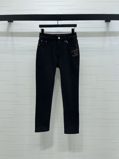 Chanel Elastic Skinny Jeans with Double C Furry Letter Pattern