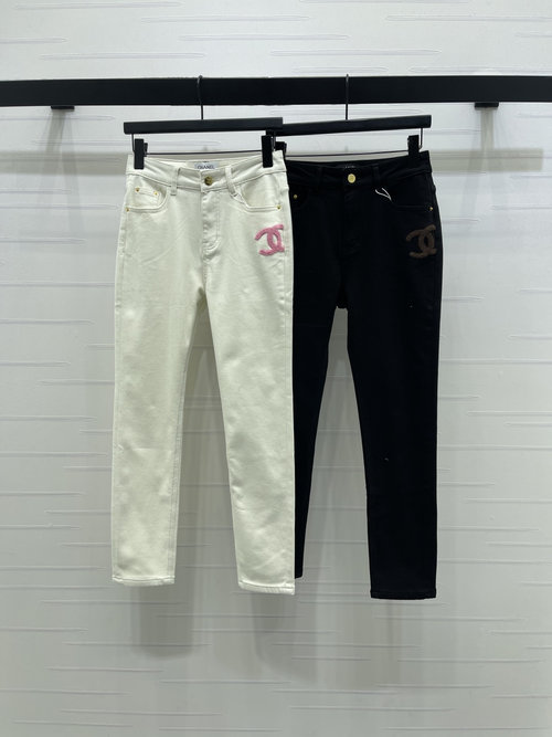 Chanel Elastic Skinny Jeans with Double C Furry Letter Pattern