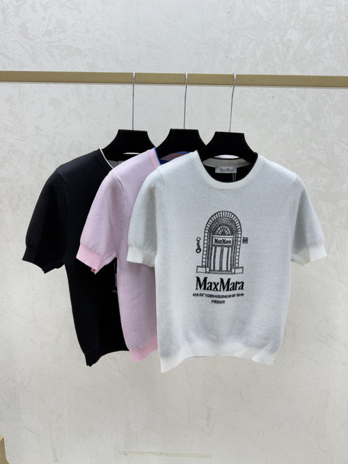 Max Mara White, Pink and Black Color-Blocked Letter Knit Top