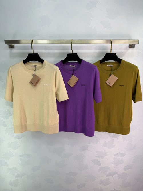 Miu Miu Cashmere Short Sleeve Letter Knit, Soft and Warm