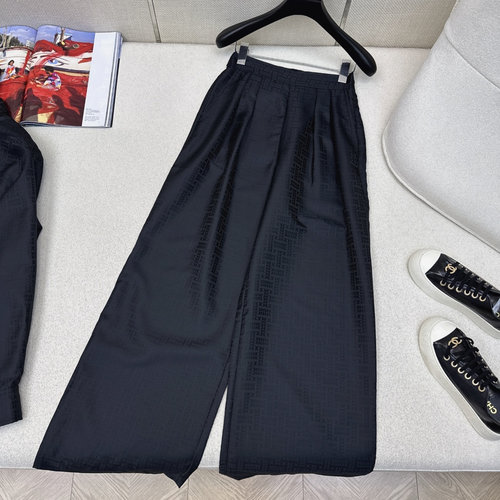 Hermes Exclusive Elastic High-Waist Pleated Cotton Trousers