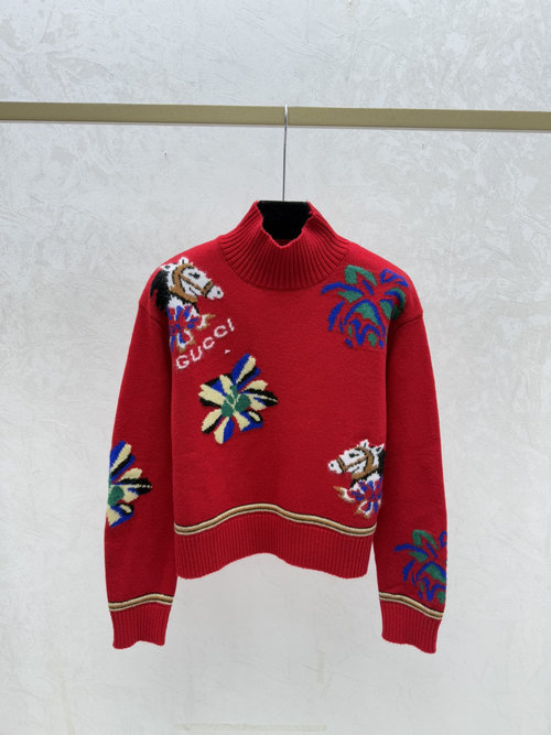 Gucci Early Autumn Contrast Pony Jacquard Turtleneck