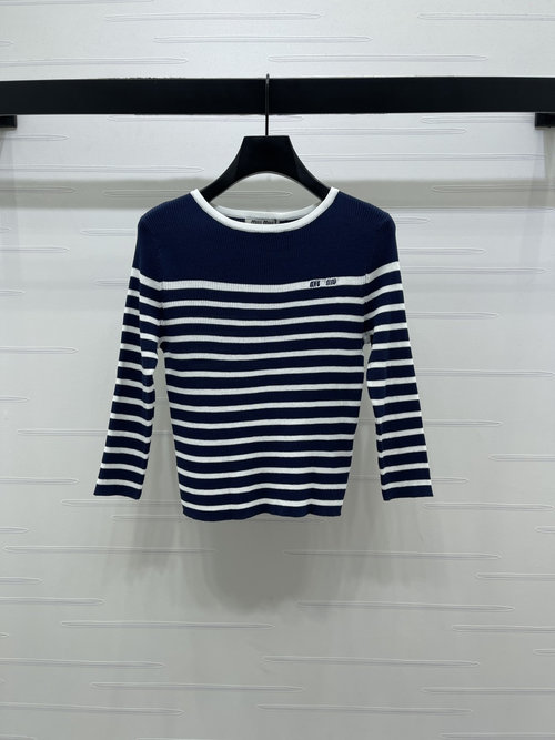 Miu Miu Early Spring Wool Knit Striped Round Neck Long Sleeve Top