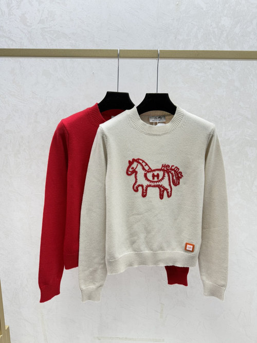 Hermes Color-Blocked Pony Round Neck Knitted Long Sleeve, Khaki and Red