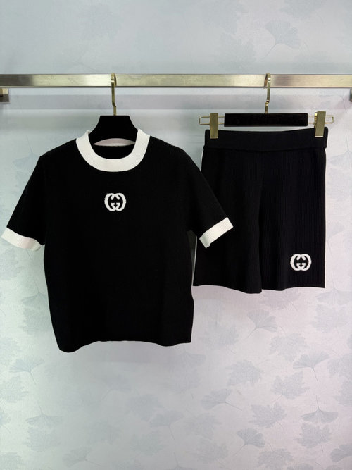 Gucci Knit Short-Sleeve Set with Double G Logo for Everyday