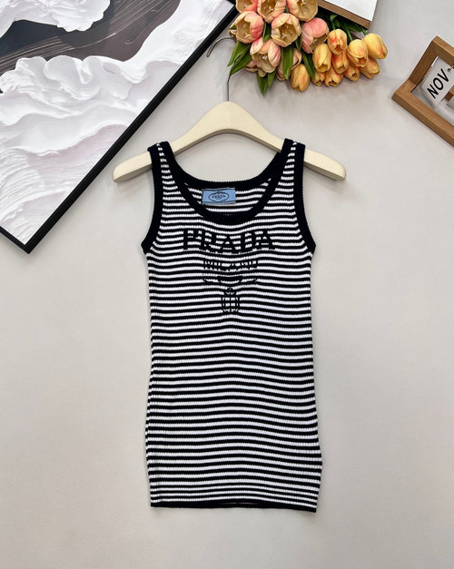 Prada Color-Blocked Logo Knit Vest with Minimalist Fit