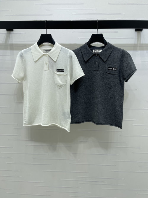 Miu Miu Classic Semi-Open Knitted Short Sleeve with Pocket