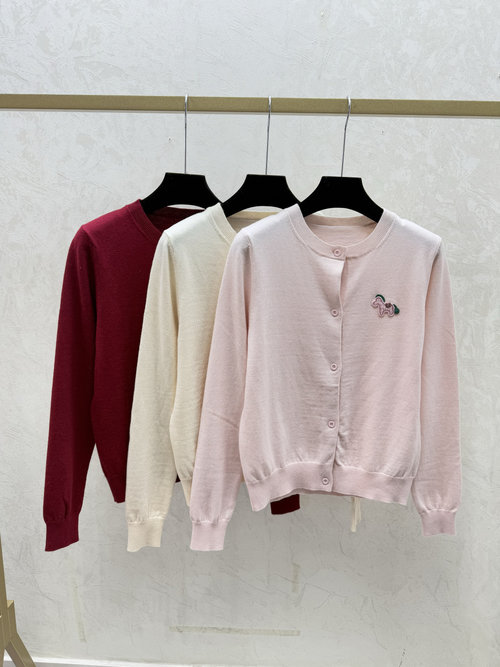 Gucci Pink, Apricot & Red Solid-color Pony Round-neck Knitted Cardigan