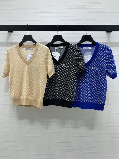 Dior V-Neck Knit Short Sleeve with Rhombus Pattern and Logo