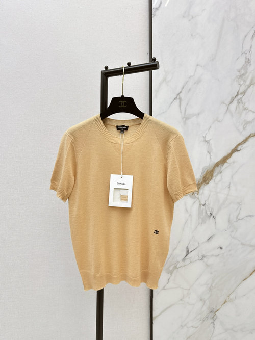 Chanel Warm Knit Short Sleeve with Mini Double C Mark, Elegant