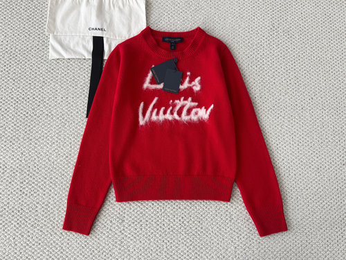 Louis Vuitton Elegant Red Mohair Round-Neck Pullover