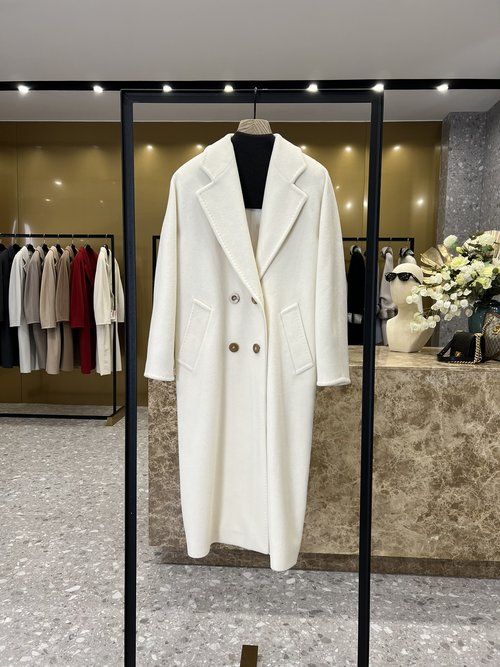 Max Mara White Cocoon-shaped Wool-Cashmere Coat with Fine Details