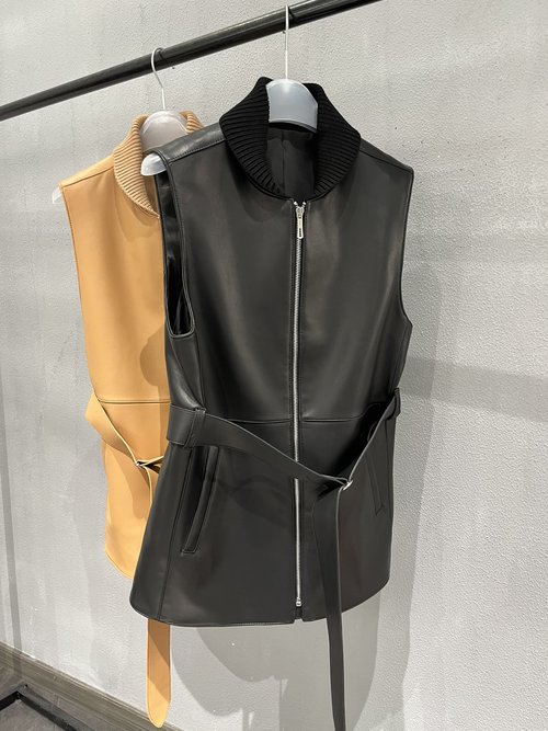 Hermes Elegant Long Sheepskin Waistcoat with Oil-finished Belt