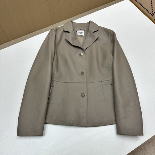 Hermes High-quality Lambskin Jacket with Minimalist Tailoring and Imported Hardware
