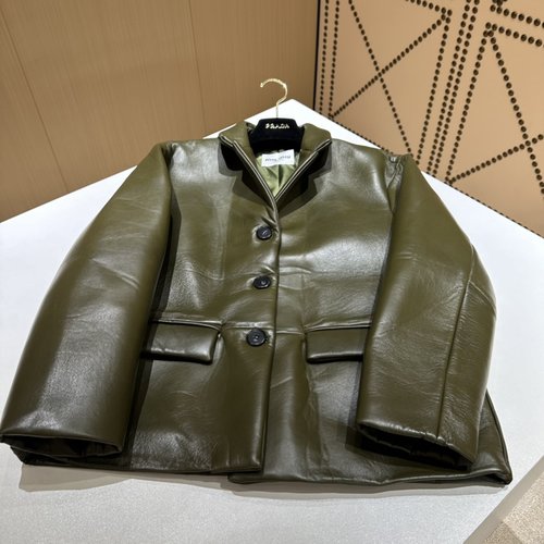 Miu Miu Versatile and Stylish Vintage Leather Coat