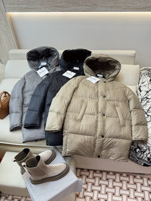 Max Mara Mid-length Loose Fit White Goose Down Jacket in Various Colors