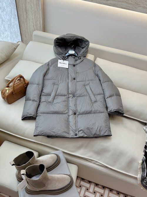 Max Mara Mid-length Loose Fit White Goose Down Jacket in Various Colors