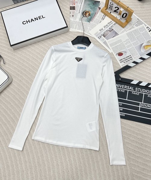 Prada High - Elasticity Cotton Long - Sleeve Round - Neck T - Shirt for Layering