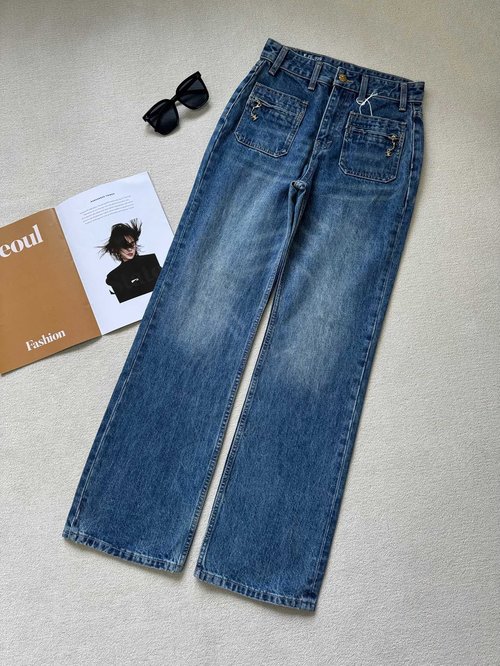 Celine Pendant Zip Pocket Straight-Leg Micro Flare Jeans with Cat Paw Wash Pattern