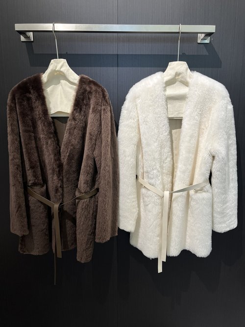 Loro Piana Luxurious Loose - Fitting Shearling Coat with Soft Wool