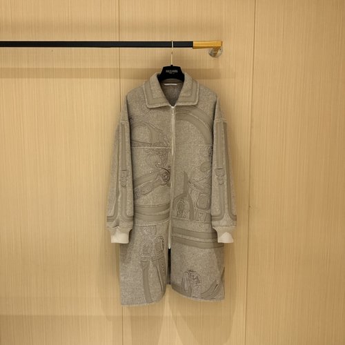 Hermes Handmade Double-Sided Embroidered Cashmere Jacket with Leather Craft