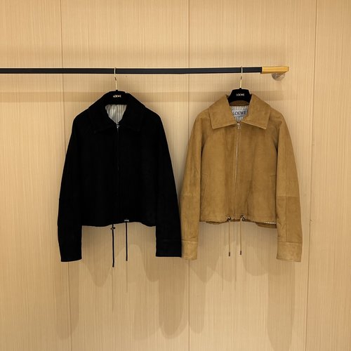 Loewe Two - color Fashionable Jacket Choices