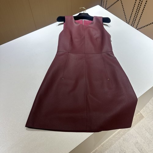 Hermes Top-quality Sheepskin Leather Skirt with Simple Tailoring and Fine Workmanship