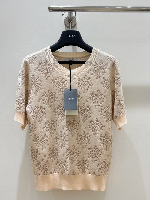 Fendi Flower Jacquard Short-sleeved Top, Knit-round Collar, Graceful and Exquisite
