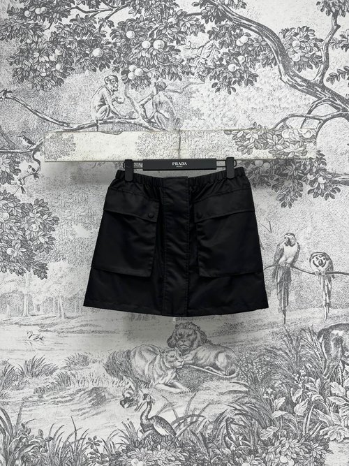 Dior Cute A-line Nylon Utility Skirt with Triangular Logo