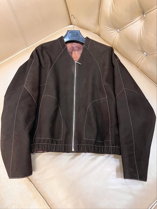 Hermes Genuine Leather Jacket Made of Imported Lambskin with Oil - Edge