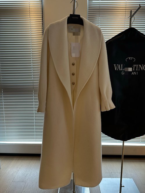Valentino High-End Two-Piece Cashmere Coat in Premium Imported Fabrics