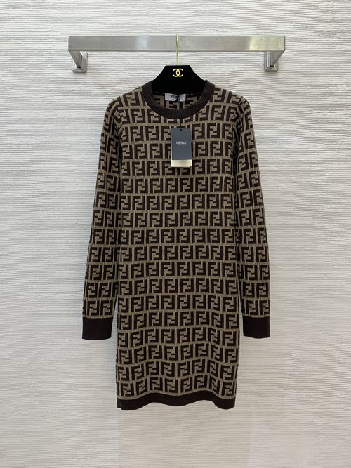 Fendi High-End Customized Knit Long-Sleeve Dress with Double Logo