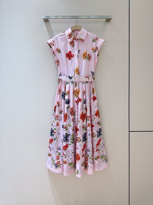 Gucci Pink Floral Patterned Dress with Collar, Belt and Pockets