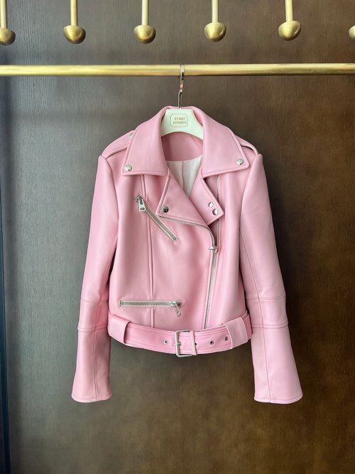 Alexander Wang Elegant Leather Jacket with Distinctive Texture and Impeccable Design