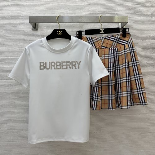 Burberry Casual Two-piece Set with Heat-pressed Diamond Logo