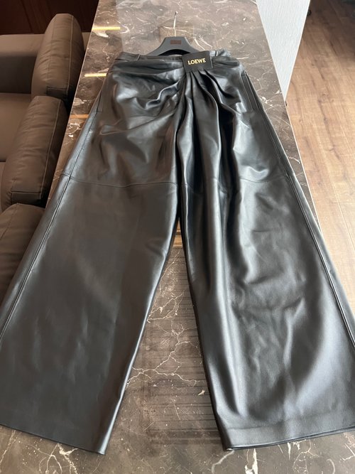 Loewe Trendy Leather Pants Crafted from Imported Sheepskin