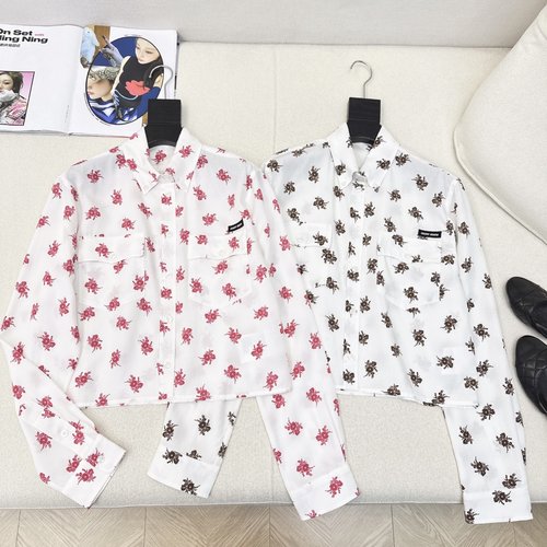 Miu Miu Work - style Red Short Shirt with Double Pockets